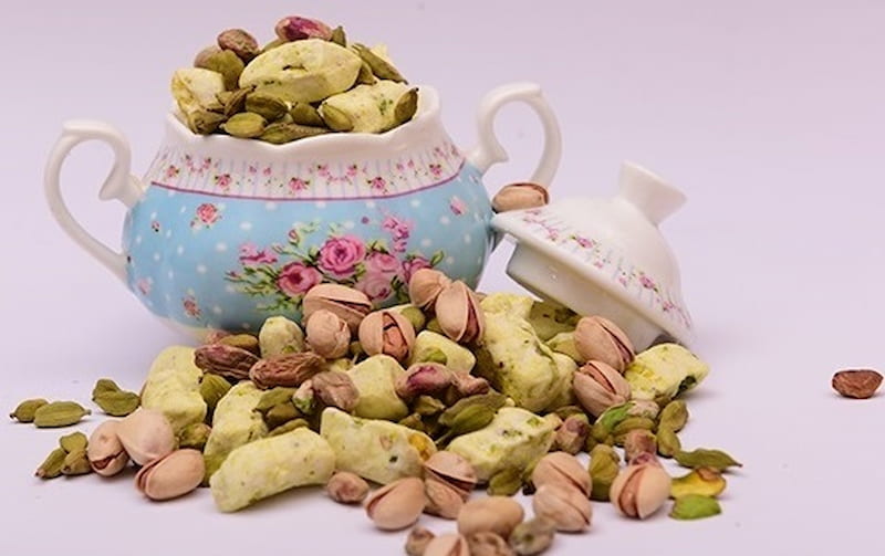 شکر پنیر با طعم هل (نقل) بافت نرم فاقد طعم دهنده مصنوعی وزن 250 گرم