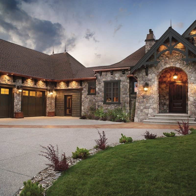 سنگ ساختمانی خارجی؛ سرویس بهداشتی براق درخشان Building stone