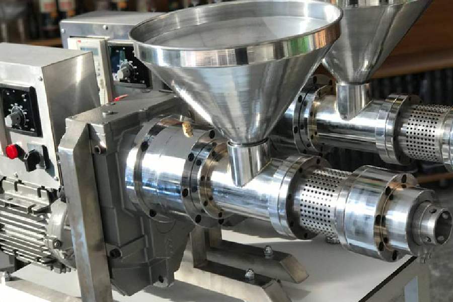 دستگاه روغن گیری هسته خرما؛ خانگی صنعتی 2 مدل عمودی افقی