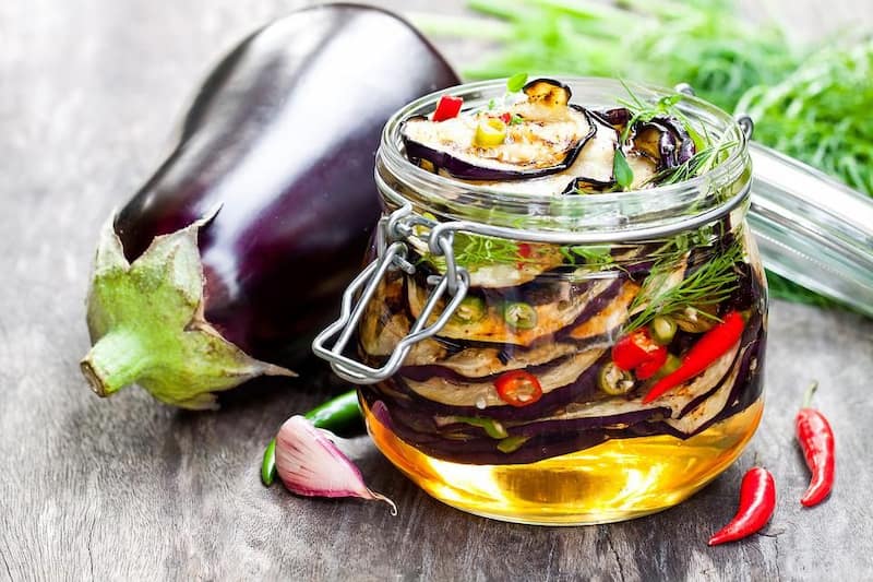 ترشی خانگی بادمجان؛ ارگانیک فاقد مواد شیمیایی افزایش سلامت جسمانی