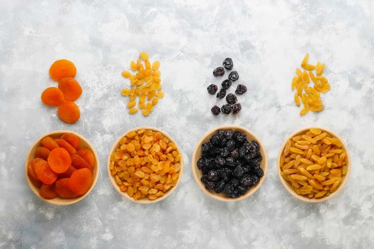 کشمش ضایعاتی ملایر؛ قهوه ای سبز طلایی گرم شیره مربا Antioxidants