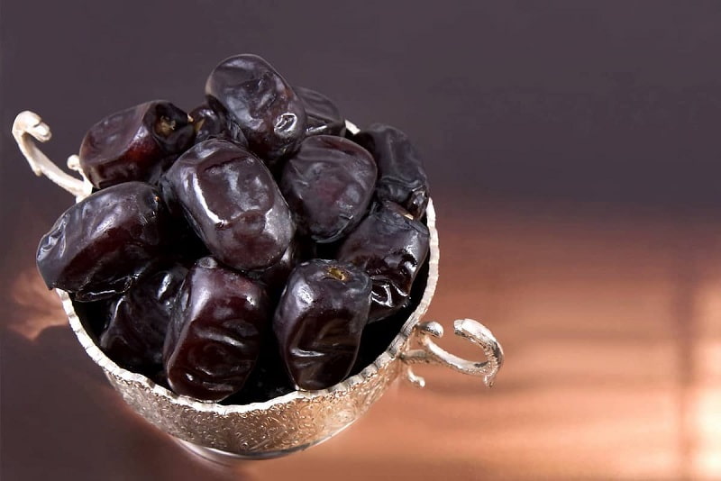 خرما رطب درجه یک؛ طبع گرم کنترل سطح کلسترول سلامت استخوان Date