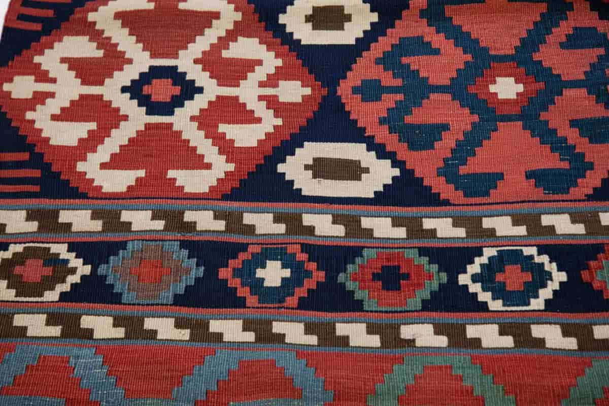 گلیم دستبافت رومیزی (فرش پشمین) قرمز 2 نقش هندسی ذهنی