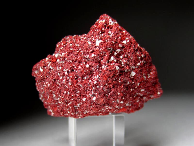 سنگ آهن کلوخه؛ مقاوم حرارت 2 رنگ رگه آهن Iran