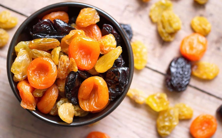 آلو خشک گلستان؛ سیاه زرد 3 طعم ترش شیرین ملس