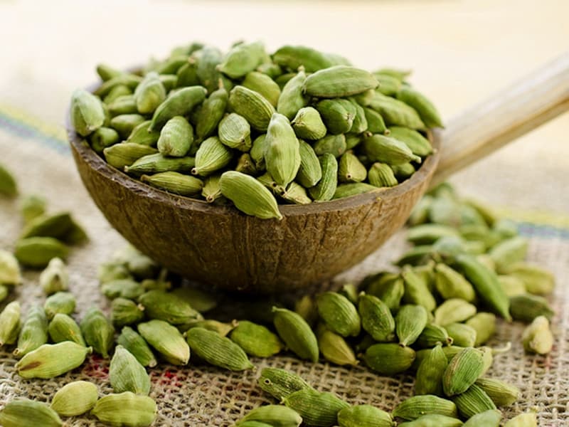 هل سبز 20 گرمی (دانه گیاهی) ماندگاری بالا طب سنتی ویتامین A