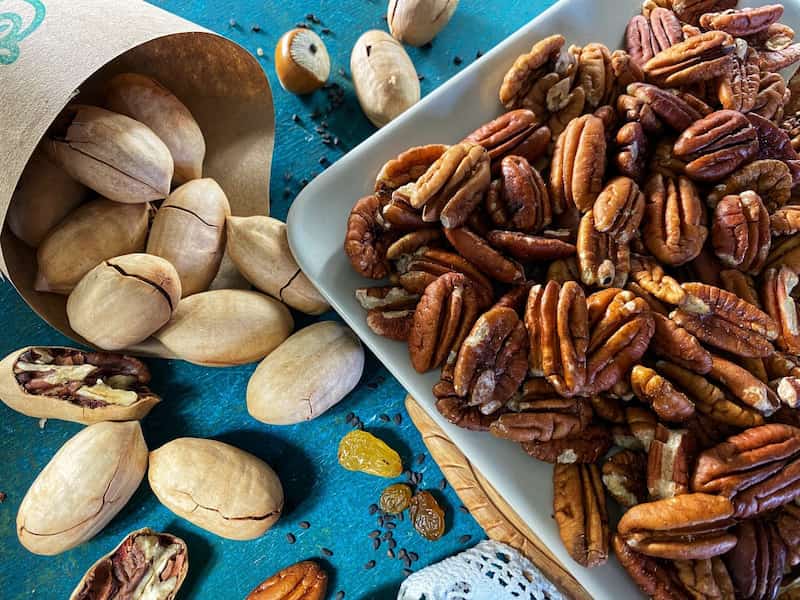 گردو پکان سردسیری (آمریکایی) بیضی شکل پوست نازک کشور مبدا USA