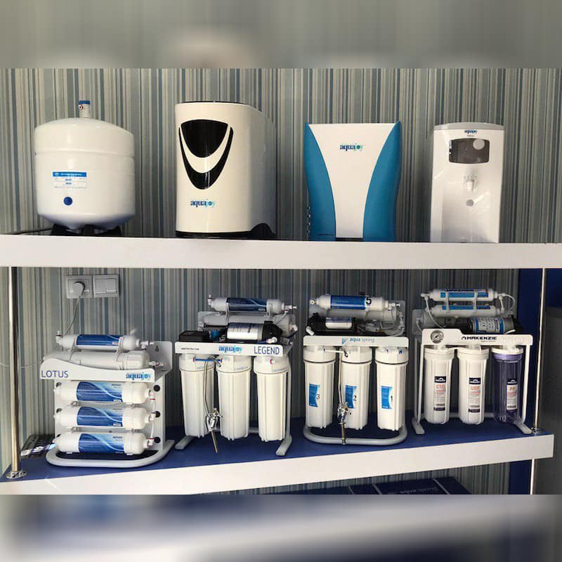 دستگاه تصفیه آب آکواجوی مدل لجند؛ سرشیری زیر سینکی فیلتر 3 6 مرحله ای