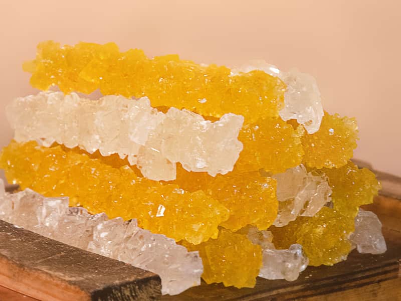 نبات شاخه ای اصفهان؛ زغفرانی طبع گرم رفع سردی بدن