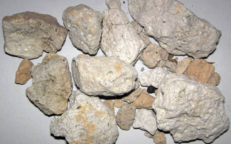 پوکه معدنی شهر بابک؛ عایق صوتی مقاوم 2 کاربرد ساختمان سازی شیب سازی