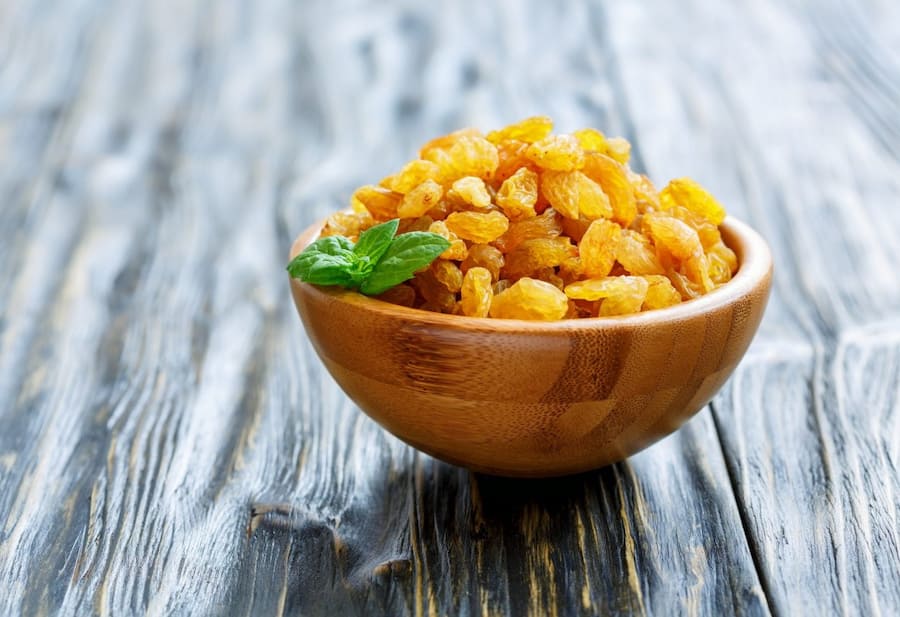 کشمش طلایی اراک؛ ضد سرطان استحکام استخوان حاوی پتاسیم iron