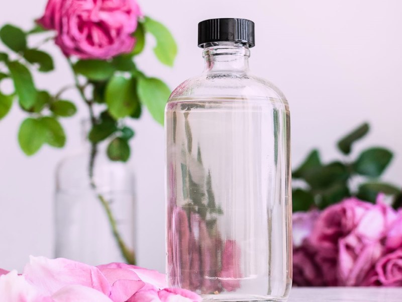 گلاب سنگین کاشان (عرقیجات) دو سه آتیشه غلیظ خوش عطر