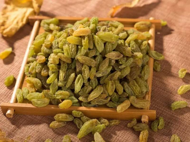 کشمش سبز ایوب؛ سیاه سبز طلایی مناسب آجیل شیرینی Raisins