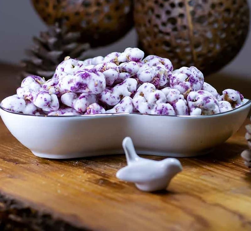 نقل نهاوند (شیرینی جات) زعفرانی بیدمشکی شکر پنیری افزایش انرژی BODY