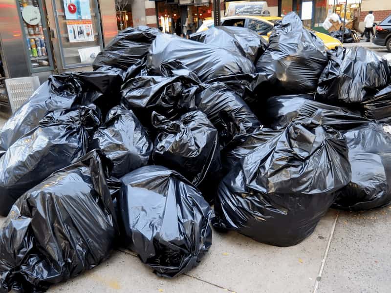 کیسه زباله سنین؛ زرد سبز قرمز مشکی بسته بندی 18 عددی rolly