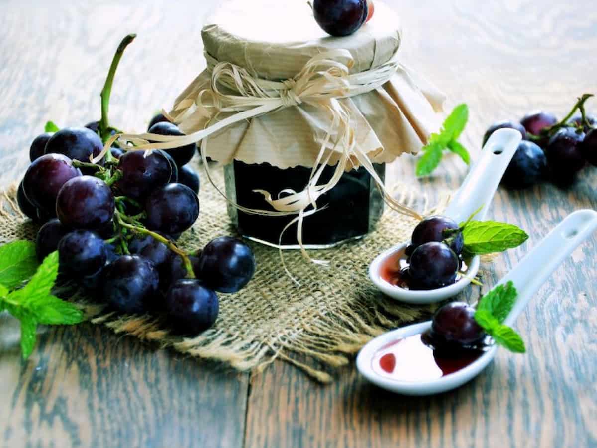 شیره انگور؛ غلیظ قهوه ای (500 1000) گرمی درمان فقر آهن