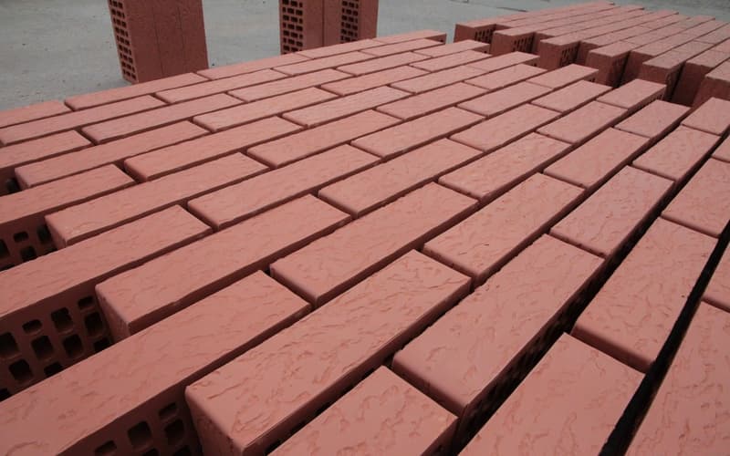 آجر نسوز فخاری نیا؛ کوره ای سفالی ضد ضربه ابعاد (2.5×11×22)