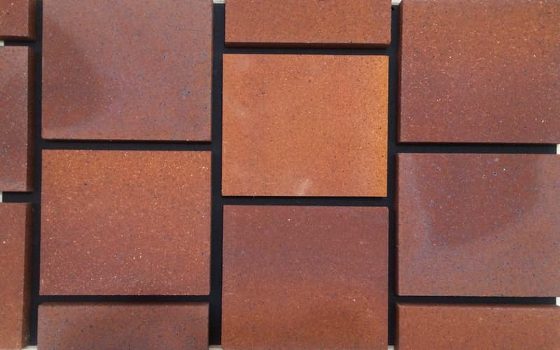 آجر نسوز کف؛ کوره ای مناسب حیاط 24 × 10 × 5 سانتی متر 1.750 کیلویی