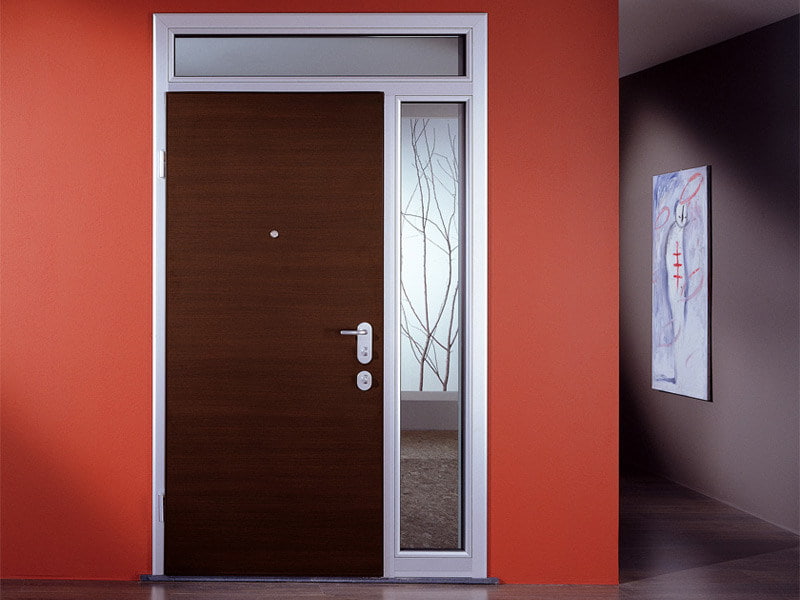 درب ضد سرقت آرارات؛ عنابی قهوه ای نسکافه ای 2 نوع فولادی MDF