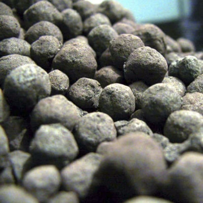 سنگ آهن سنگان خراسان؛ لیمونیت سیدریت پریت دارای رگه آهنی