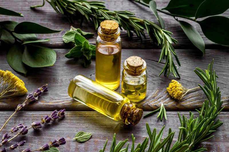 عرق کاسنی اصل؛ عطر بو غلظت بالا سیب سلامت (Kashan)