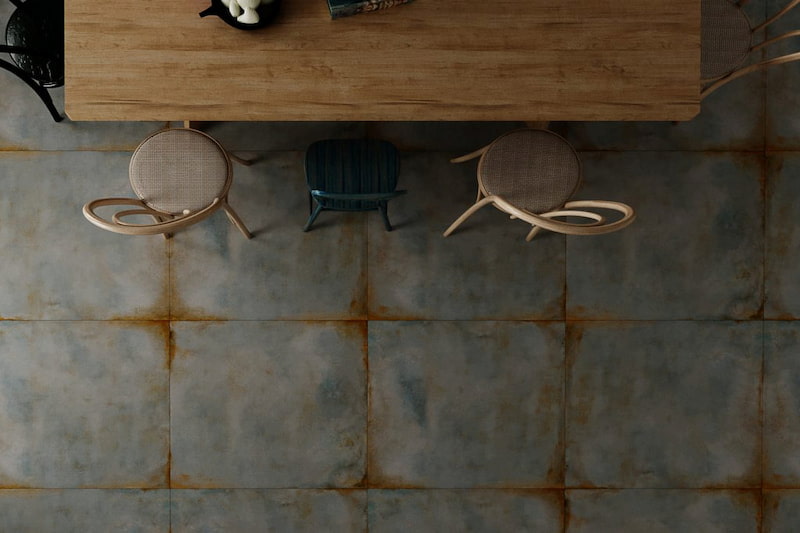 کاشی و سرامیک زرقان؛ طلایی نقره ای راهرو بالکن خاک رس سفید