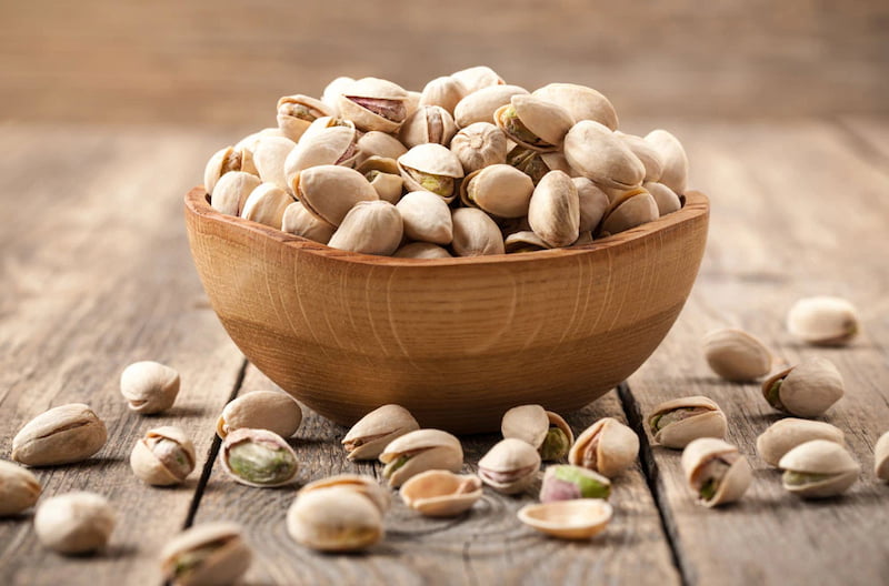 پسته؛ بادامی زرند شاهپسند کله قوچی حاوی آهن ویتامین B6 C B5