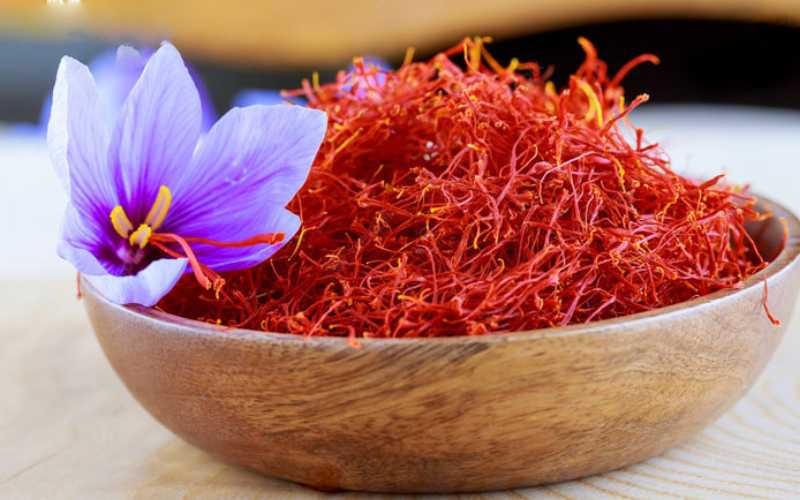 زعفران سحرخیز ارزان؛ قائنات مرغوب طعم لذت بخش 5 گرمی