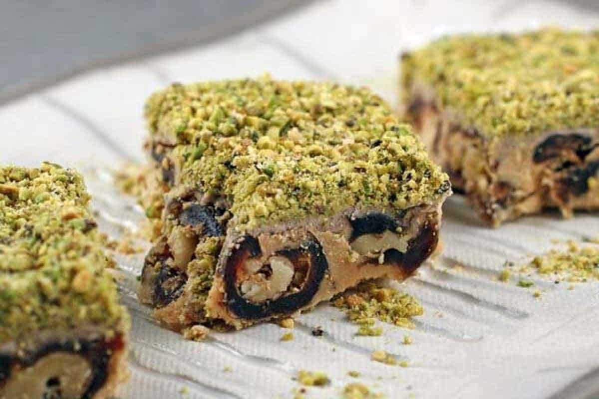 خرما رنگینک رولتی؛ شیرین انرژی زا بافت نرم (1 5) کیلوگرم