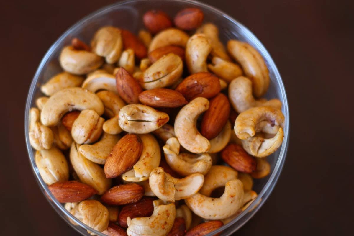 بادام شور خوزستان (آجیل) مامایی سنگی 250 گرمی کاهش کلسترول