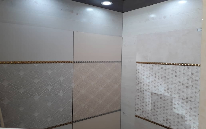 کاشی سرامیک سرویس بهداشتی جدید؛ سفید کرمی نسکافه ای درجه 1 2 3