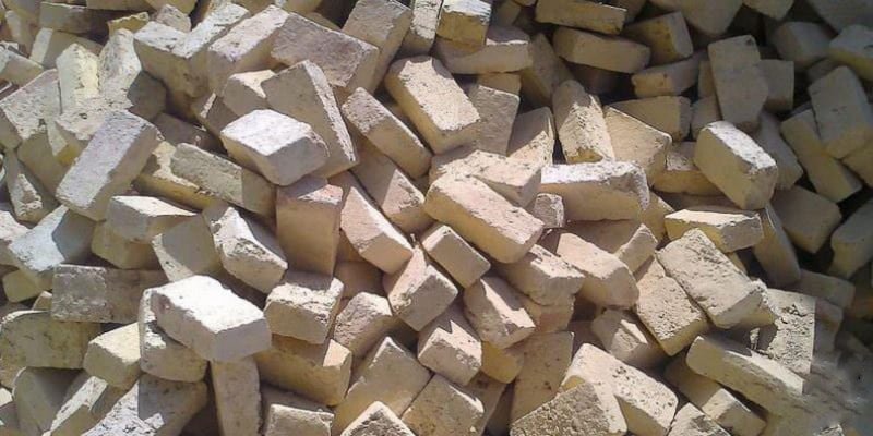 آجر فشاری کاشان؛ گری تو پر زبره قرمز زرد ابلق وزن (2700 3500) گرم