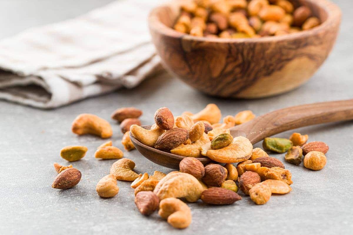 بادام هندی قهوه ای؛ خام شور (سفید شیری) رشد مو کاهش چربی منیزیم Copper