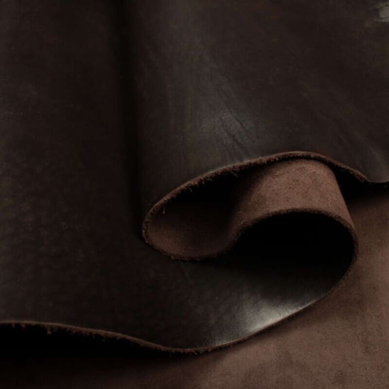 چرم مصنوعی اصفهان؛ سوزنی پوست ماری 3 رنگ قرمز آبی سفید leather