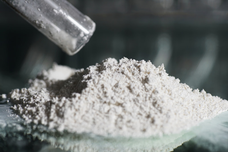 بنتونیت همدان؛ کلسیمی سدیم پتاسیم 2 کاربرد شوینده آرایشی