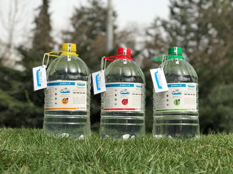 آب مقطر روشان؛ پزشکی صنعتی خوراکی 4 بار تقطیر وزن 10 لیتری