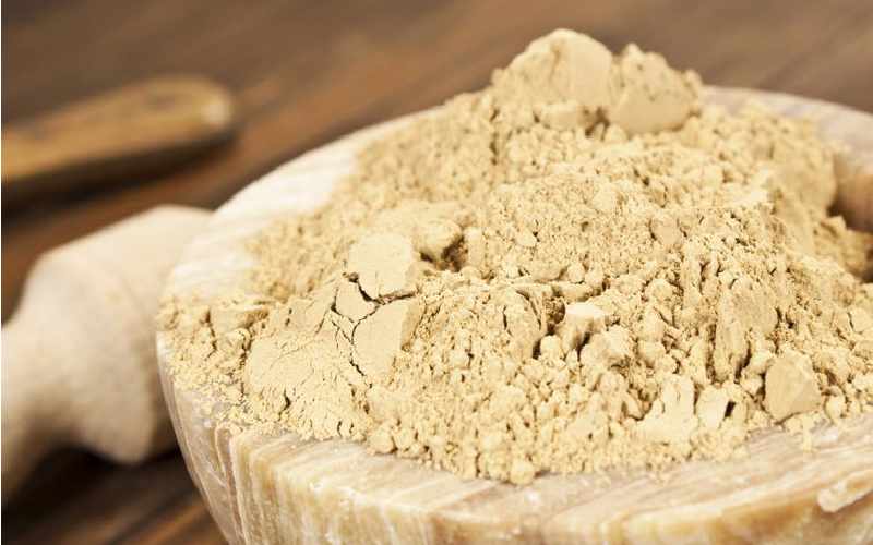 بنتونیت سرامیکی؛ ماده معدنی حاوی خاک رس 2 دسته (کلسیم سدیم)