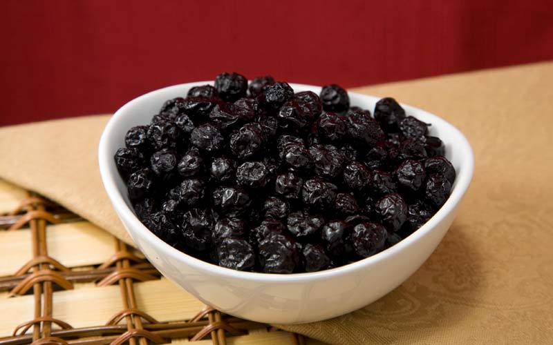 آلبالو خشک برای کم خونی؛ قرمز تیره ترش ملس حاوی Vitamin C