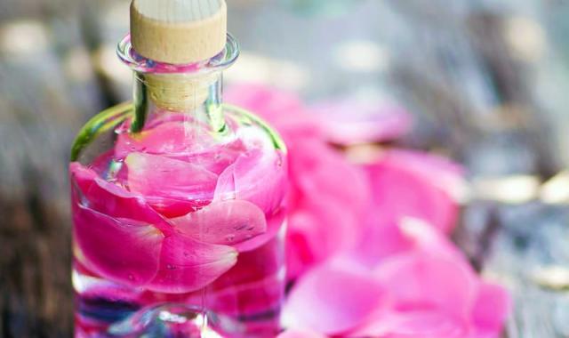 گلاب برای ارامش قلب؛ دو آتیشه سبک سنگین حجم (500 1 2 لیتر) Golab