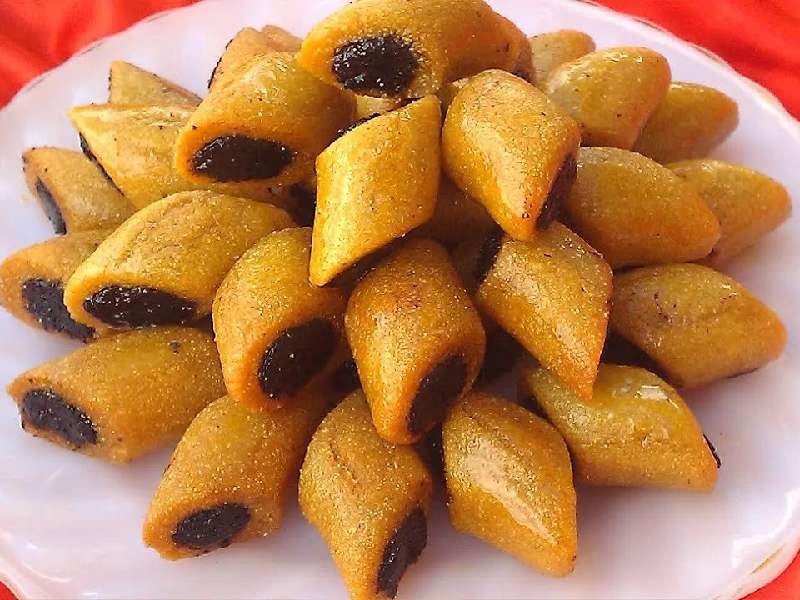 کلوچه خرمایی رولتی (کلیجه) شیرین درمان یبوست آهن Folic Acid