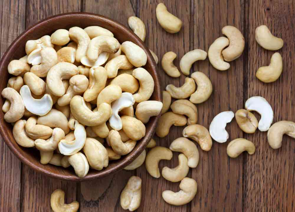 بادام هندی در سرماخوردگی؛ مواد معدنی (آهن فیبر چربی) تولید india