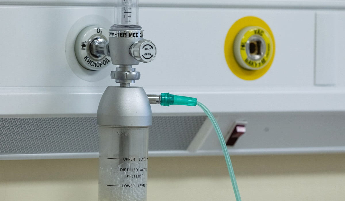 آب مقطر اکسیژن ساز؛ نوشیدنی فاقد سرب آرسنیک مناسب زیبایی Distilled