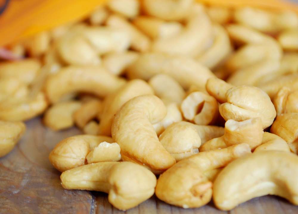 بادام هندی برای اسهال؛ خام بو داده تقویت سیستم ایمنی بدن almonds