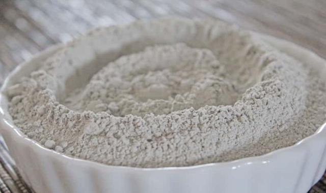 بنتونیت در رشت؛ سدیمی مستحکم مناسب سرامیک بتن کاشی Bentonite