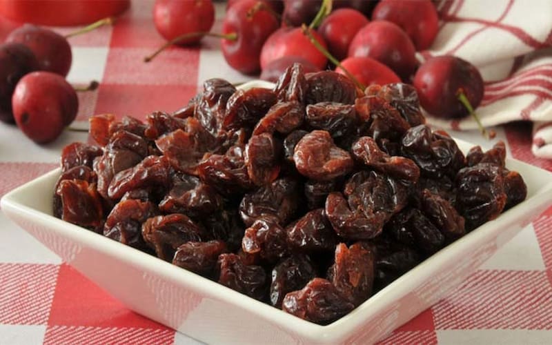 آلبالو خشک کالری؛ هسته دار بدون هسته حاوی کلسیم آنتی اکسیدان Vitamin