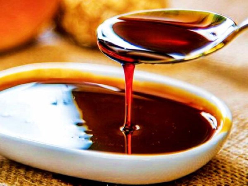 شیره توت ۱۴۰۱؛ سیاه سفید 2 طبع گرم تر آهن ویتامین A