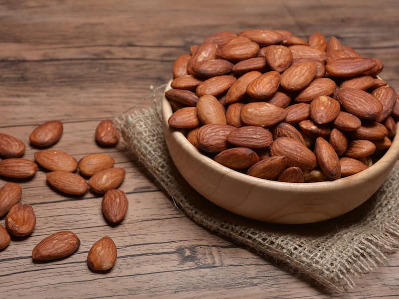 مغز بادام ریز؛ کاغذی مامایی سنگی حاوی آنتی اکسیدان Asia