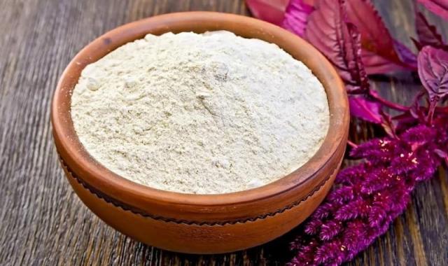 بنتونیت درین کاشان؛ صنایع حفاری پشم معدنی 85 درصد خاک رس (سدیم پتاسیم)