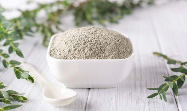 بنتونیت اراک؛ سدیمی کلسیمی 2 رنگ سفید کرم مناسب chemical industry