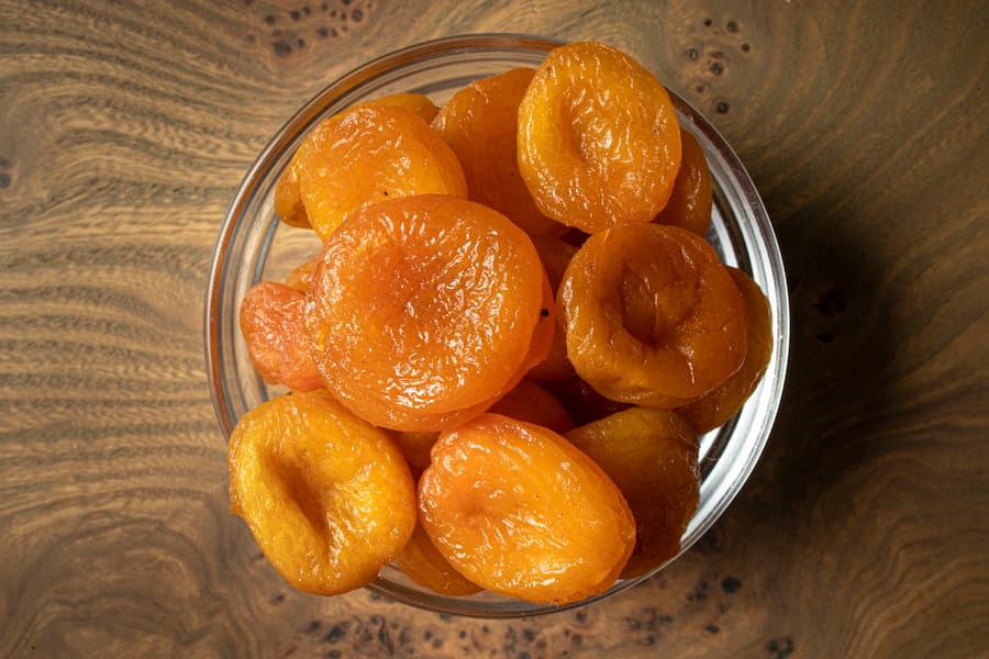 آلو بخارا غذا؛ سیاه زرد تنظیم چربی خون plum